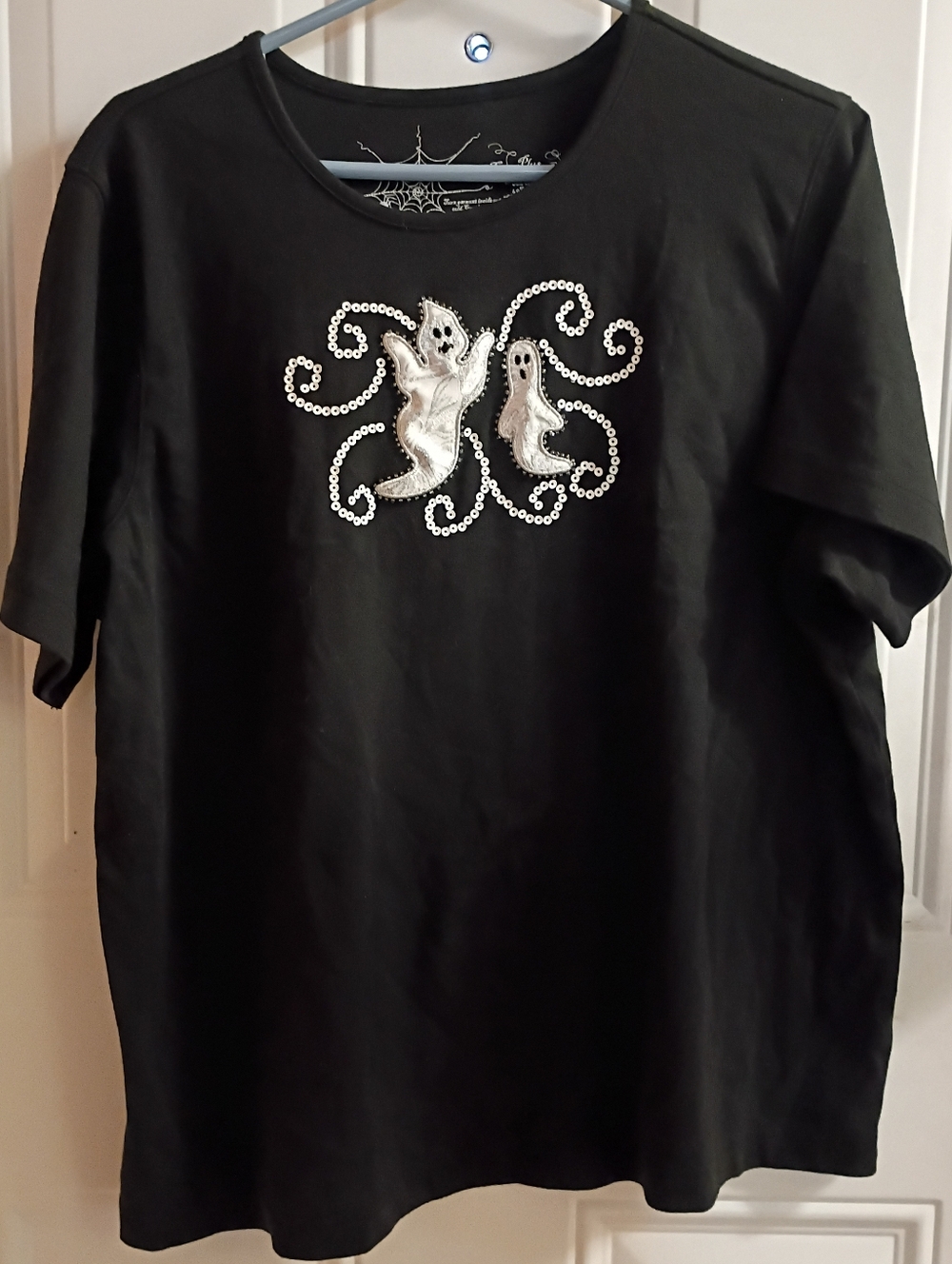 2/$10 Coral Bay Black Halloween Ghost Sequin Tee